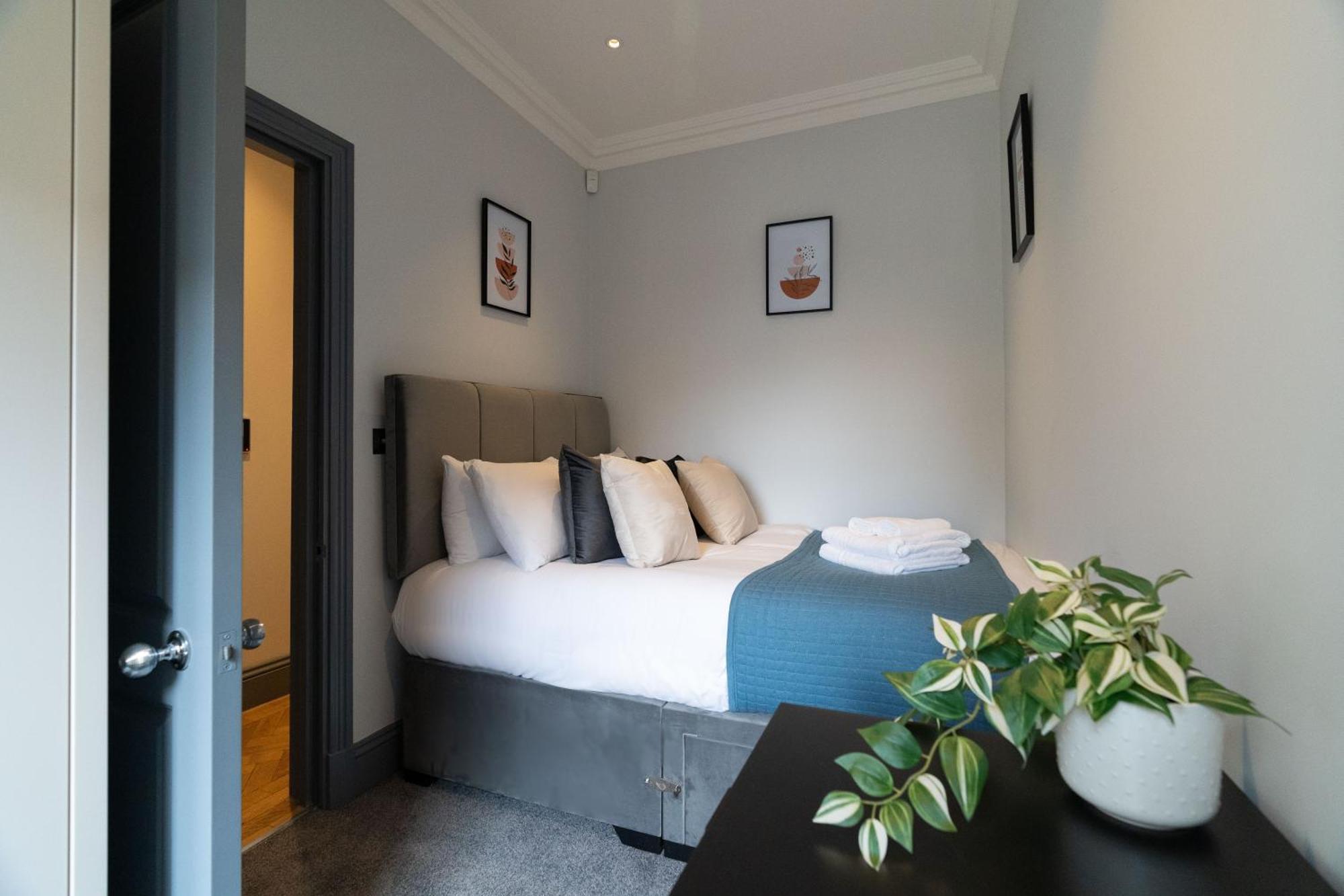Apartment Margravine Gardens By Viridian *