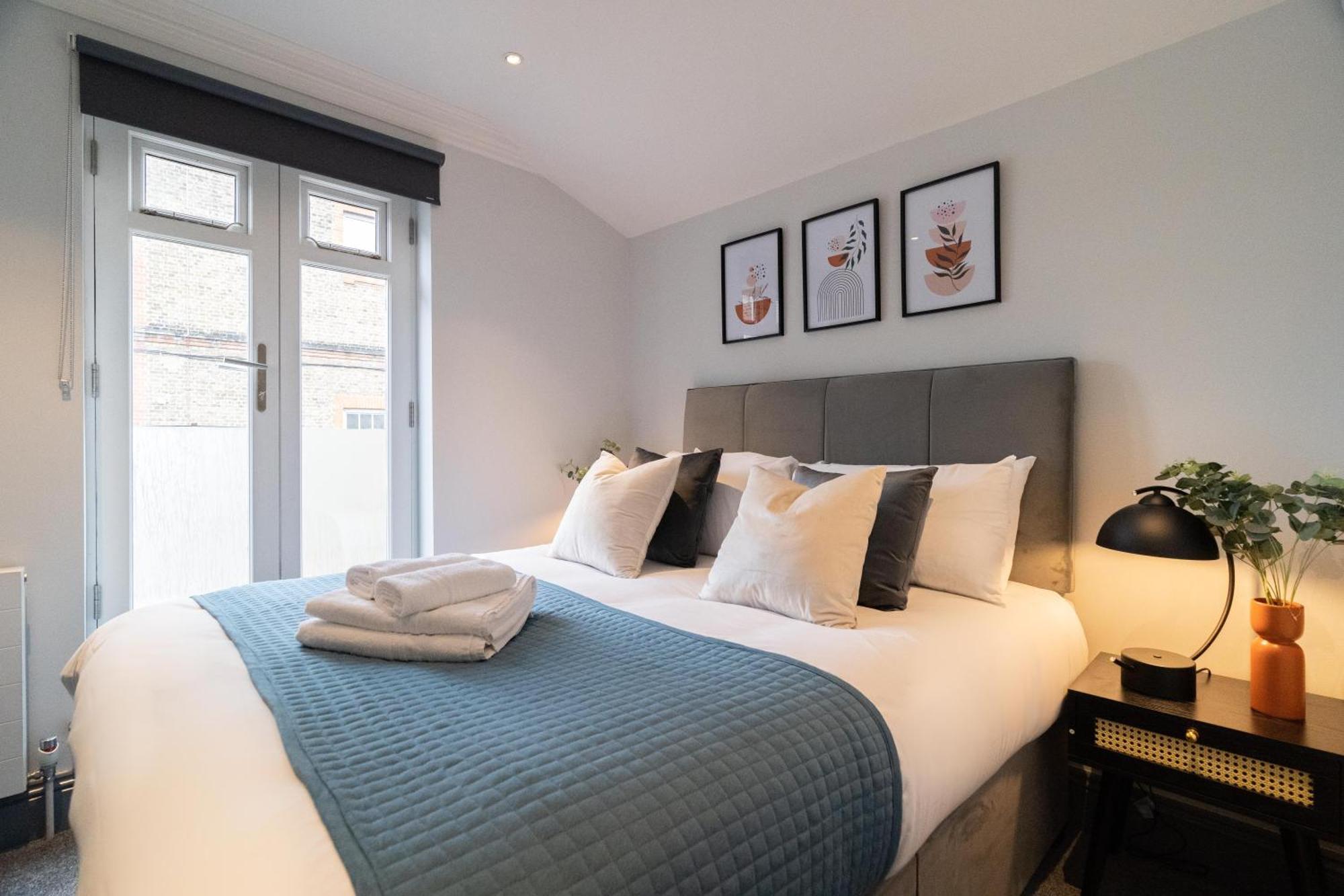 Margravine Gardens By Viridian Apartment London