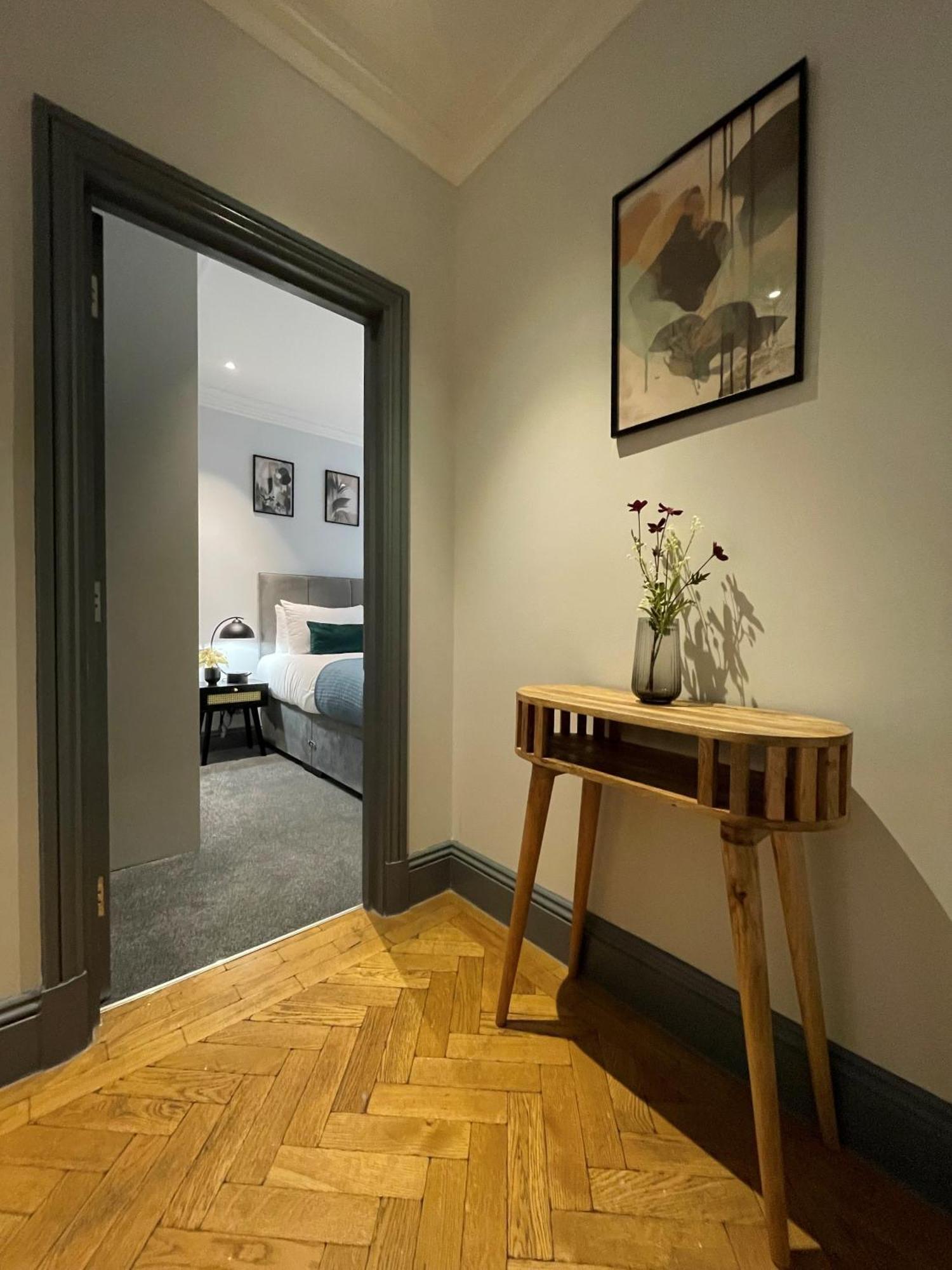 Apartment Margravine Gardens By Viridian London